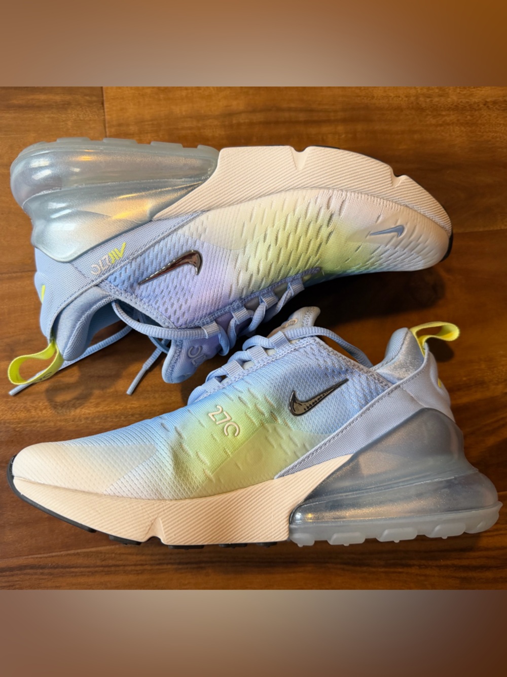 Nike Air Max 270